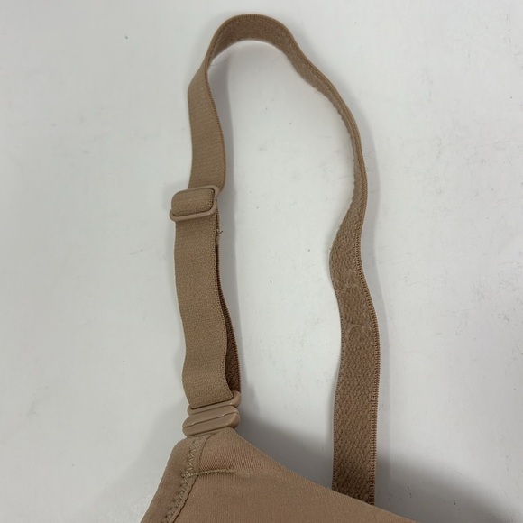 warners all you need bra RM1011T tan color Size 34D - Picture 4 of 8